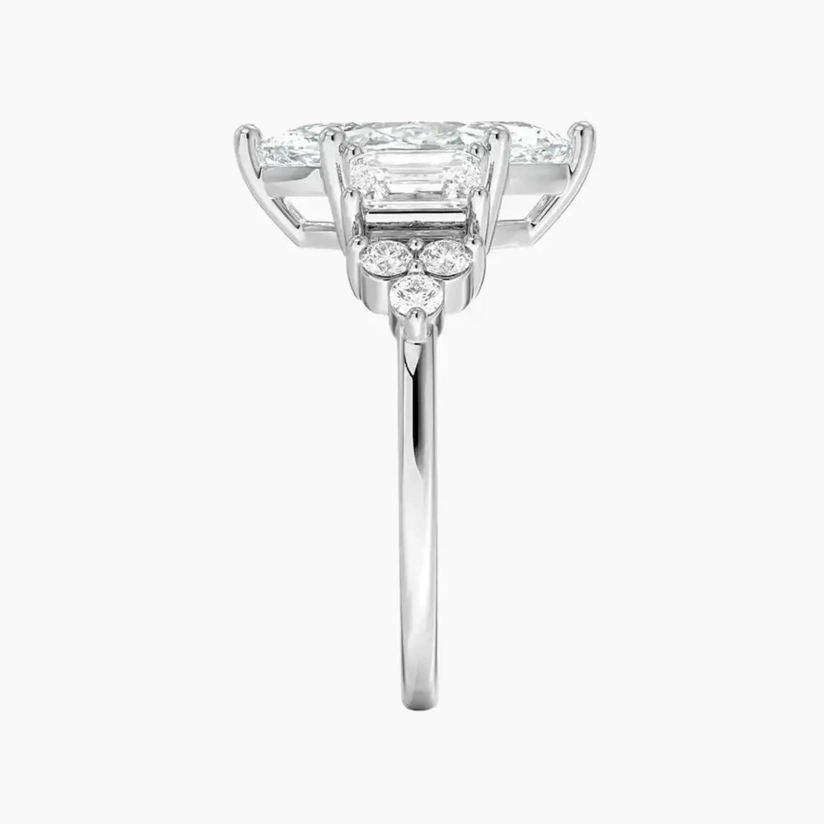 #18K White Gold