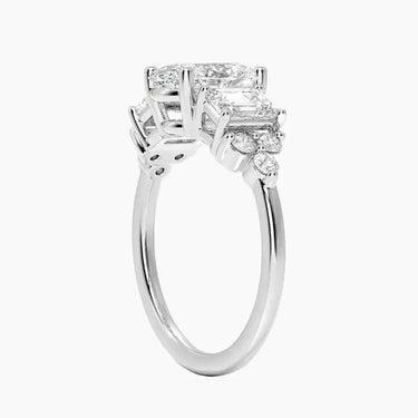 #18K White Gold