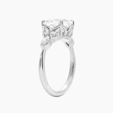 #18K White Gold