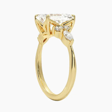 #18K Yellow Gold