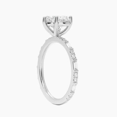 #18K White Gold