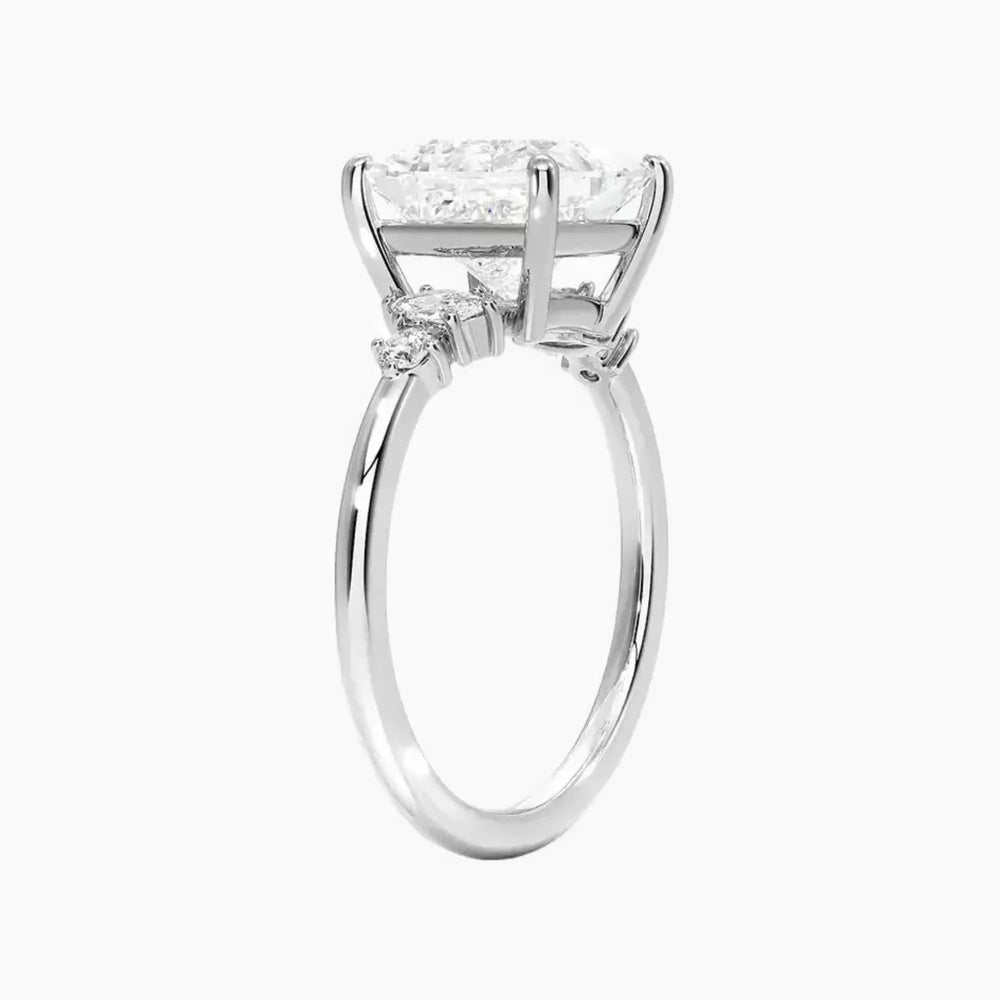#18K White Gold