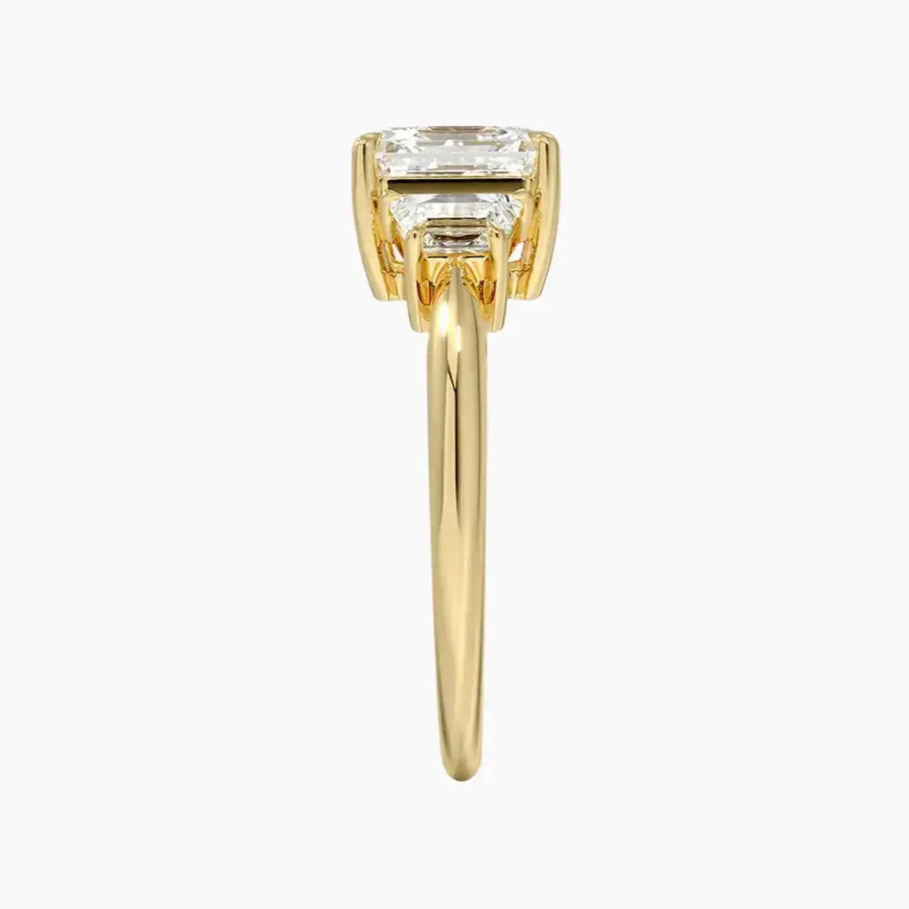 #18K Yellow Gold