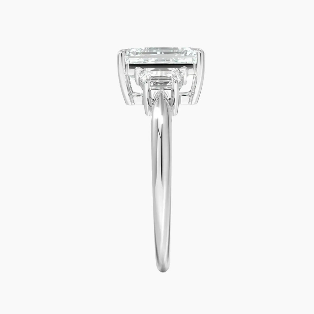 #18K White Gold