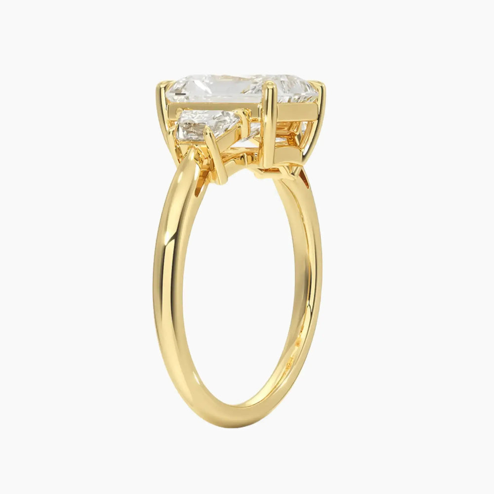 #18K Yellow Gold