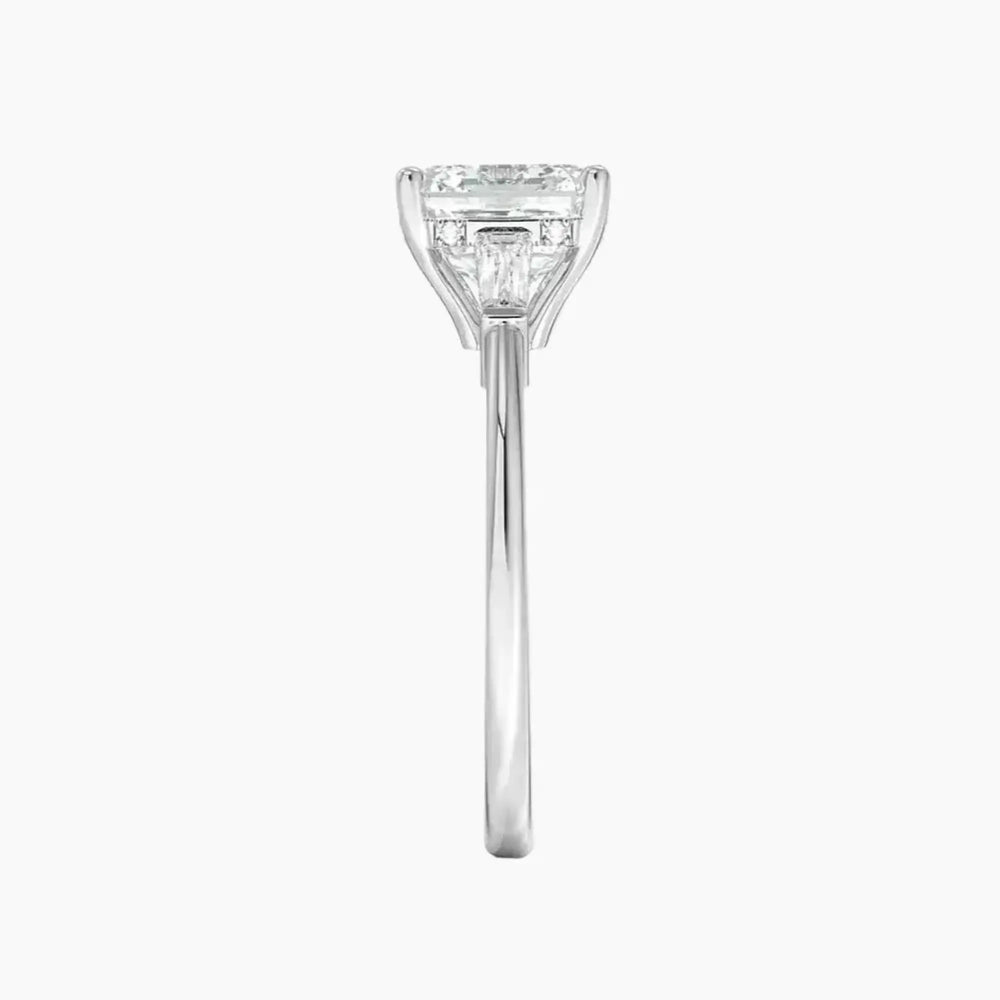 #18K White Gold