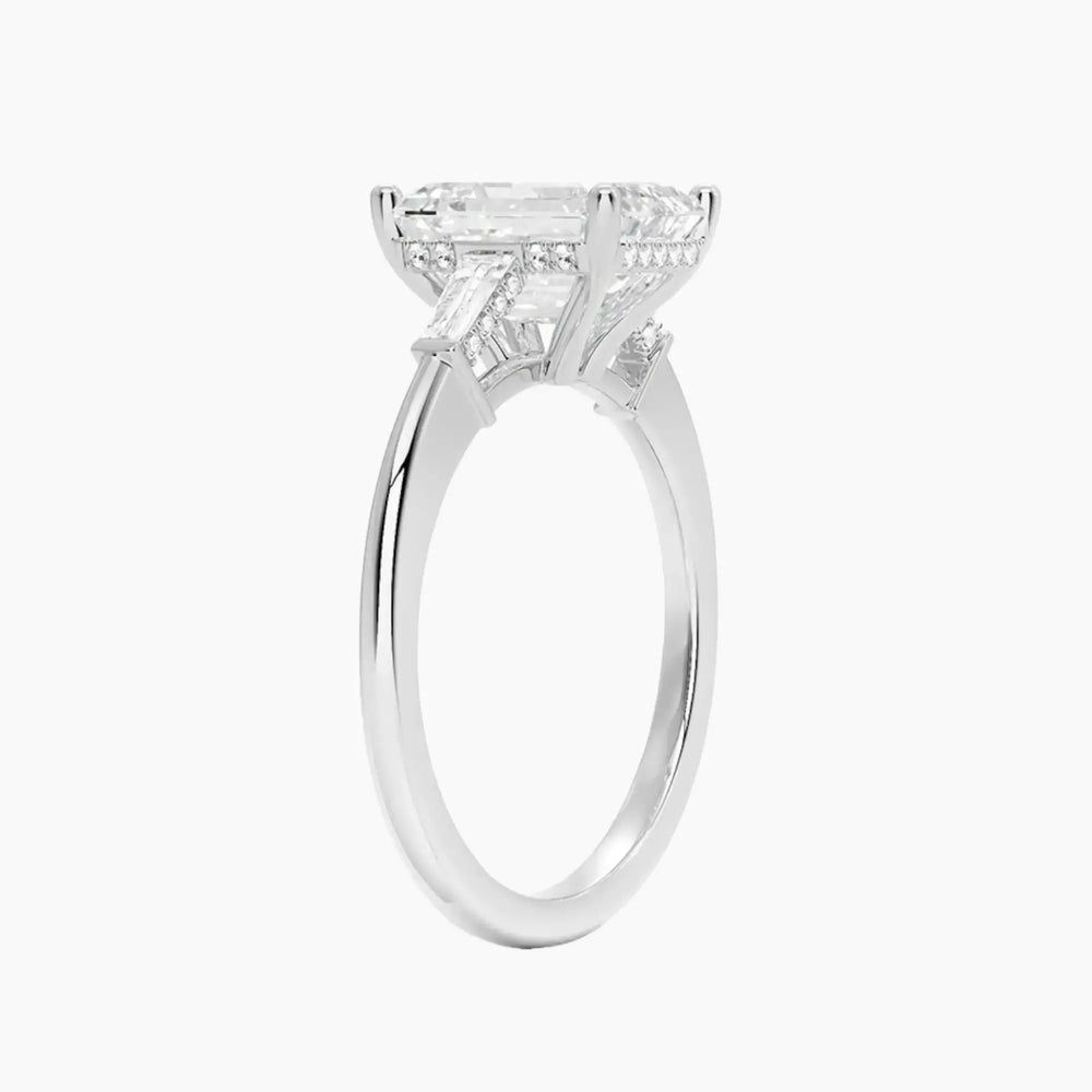 #18K White Gold