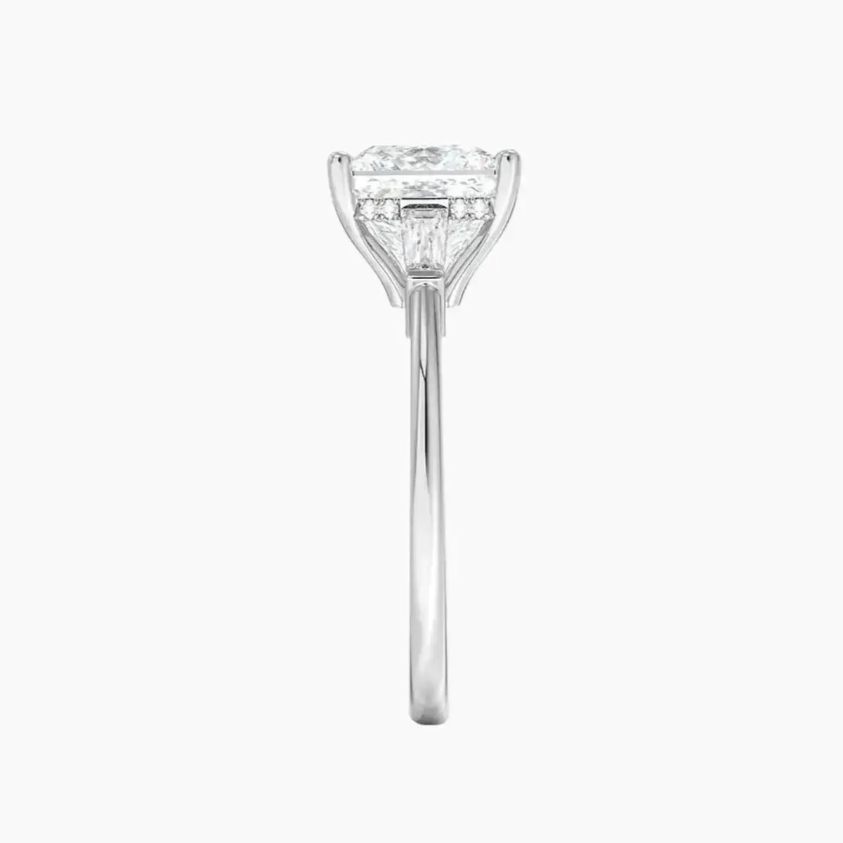 #18K White Gold