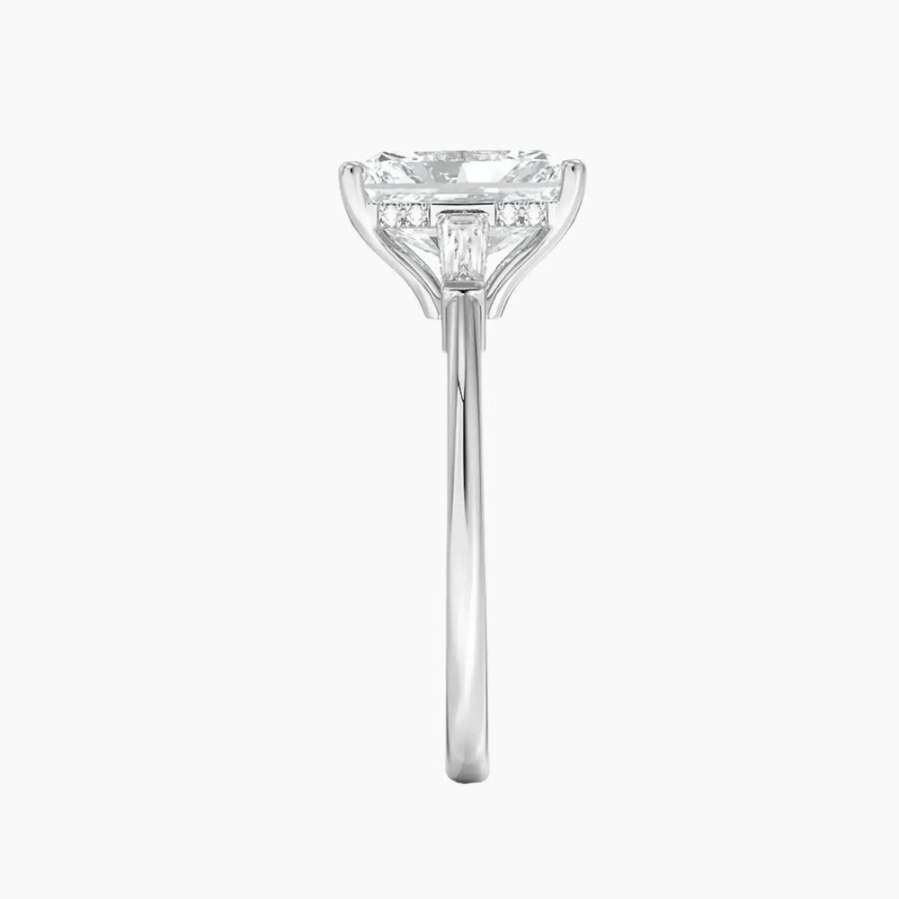 #18K White Gold