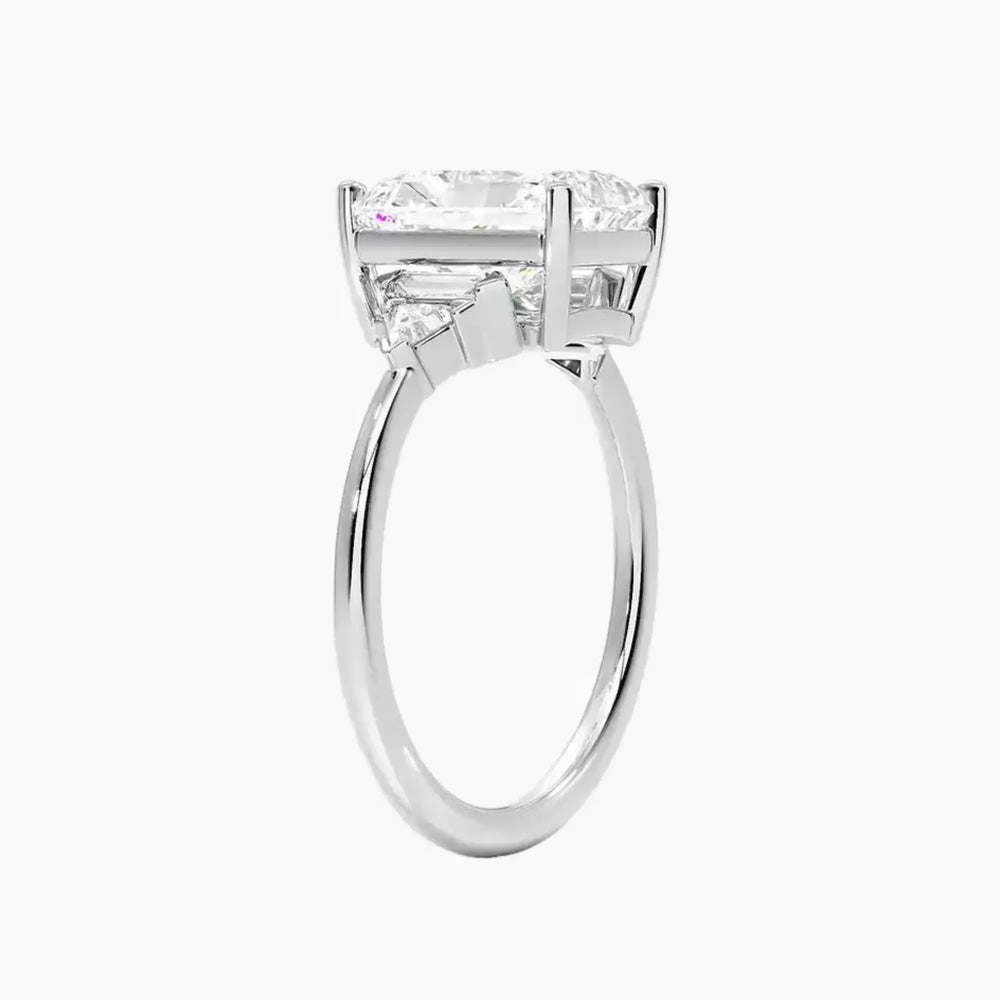 #18K White Gold