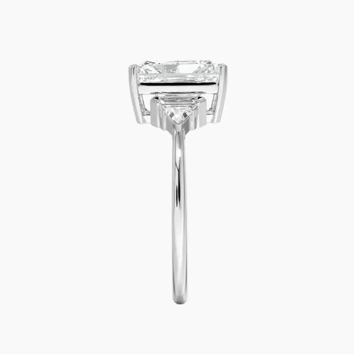 #18K White Gold