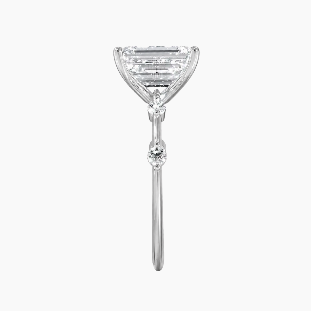 #18K White Gold