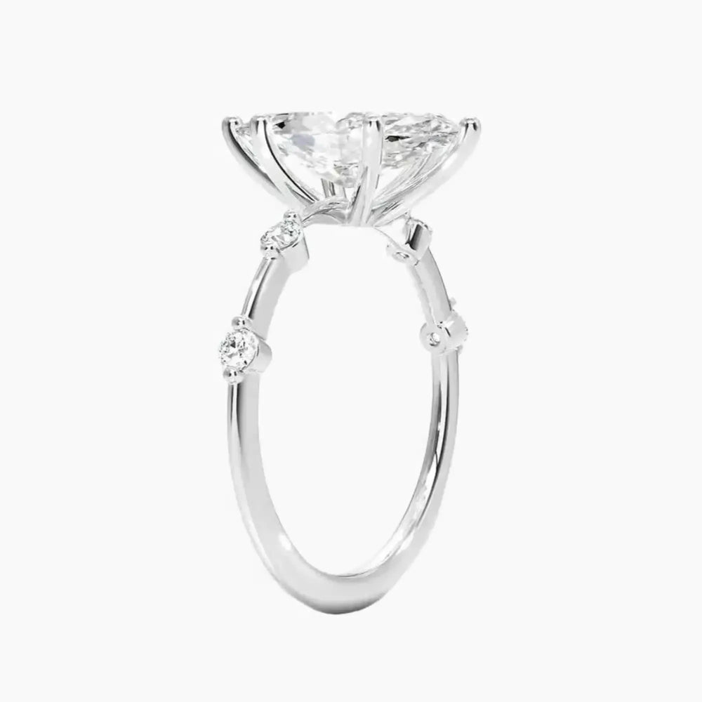 #18K White Gold