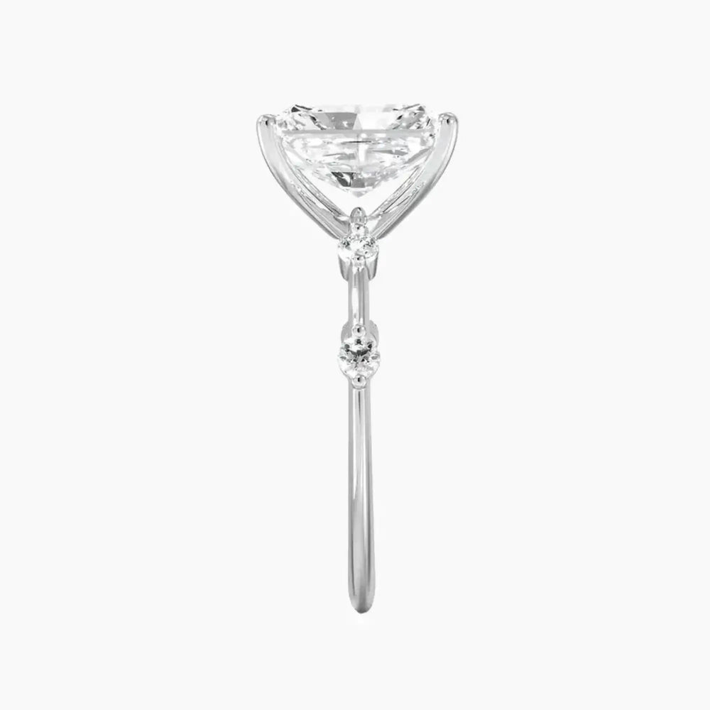 #18K White Gold