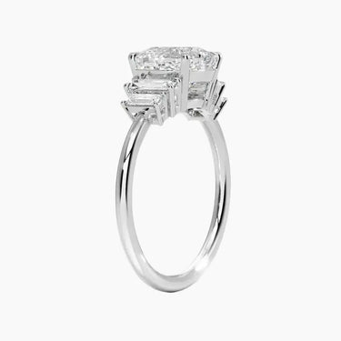 #18K White Gold