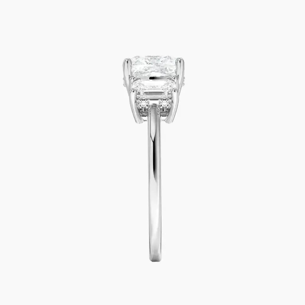 #18K White Gold