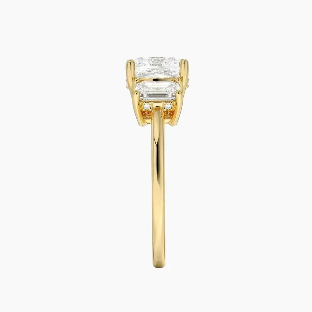 #18K Yellow Gold