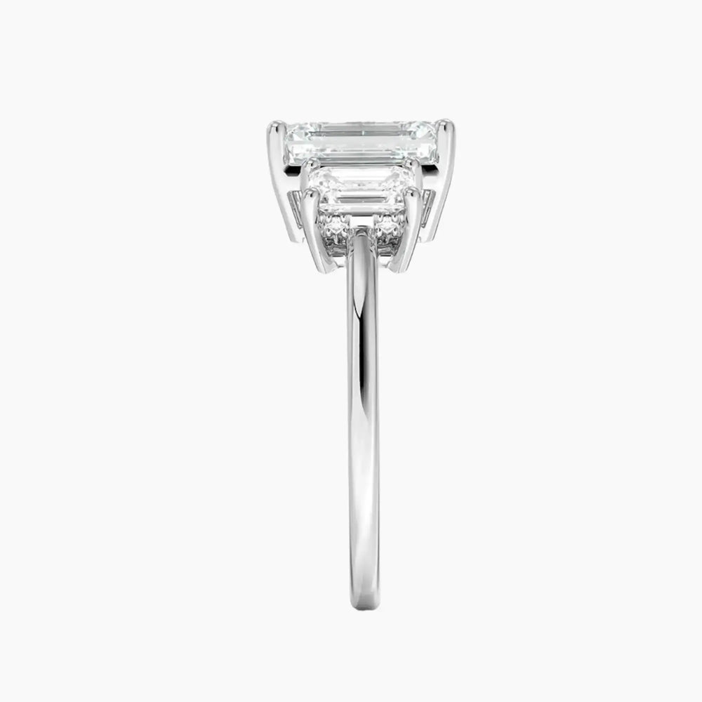 #18K White Gold