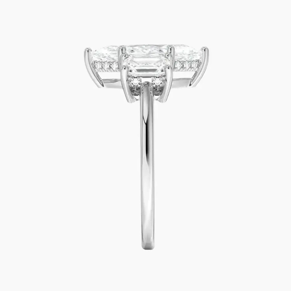 #18K White Gold
