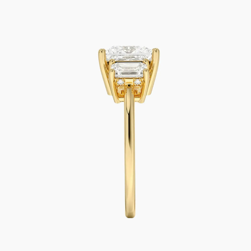 #18K Yellow Gold