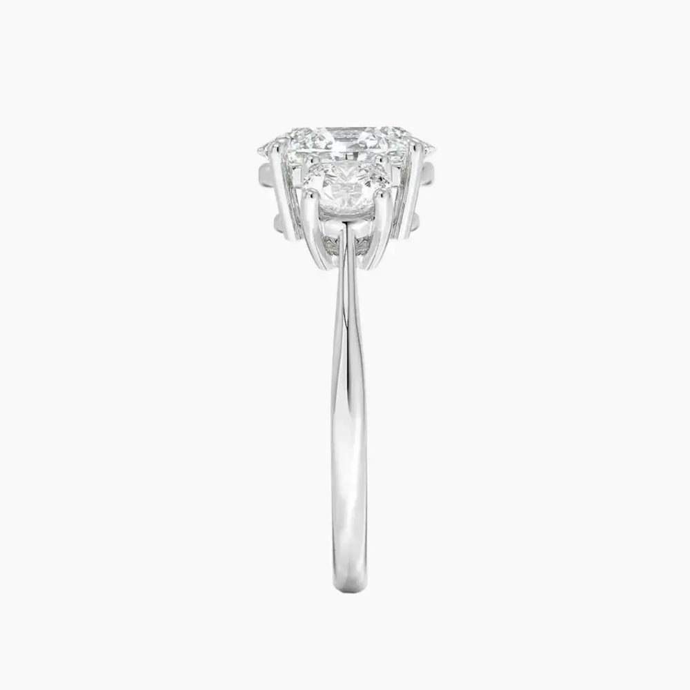 #18K White Gold