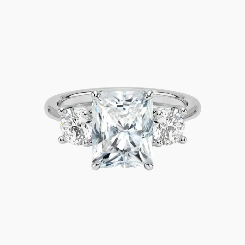 #18K White Gold