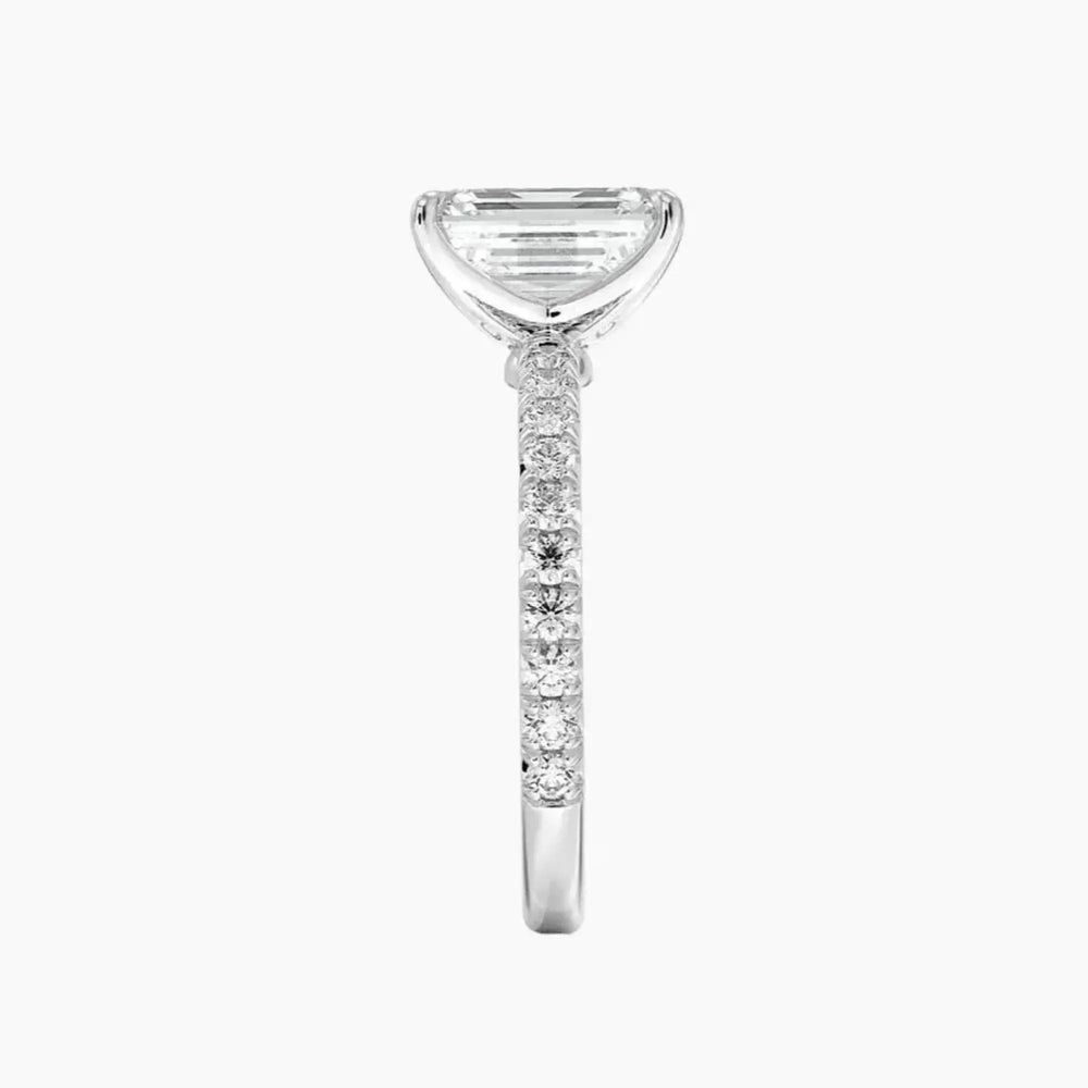 #18K White Gold