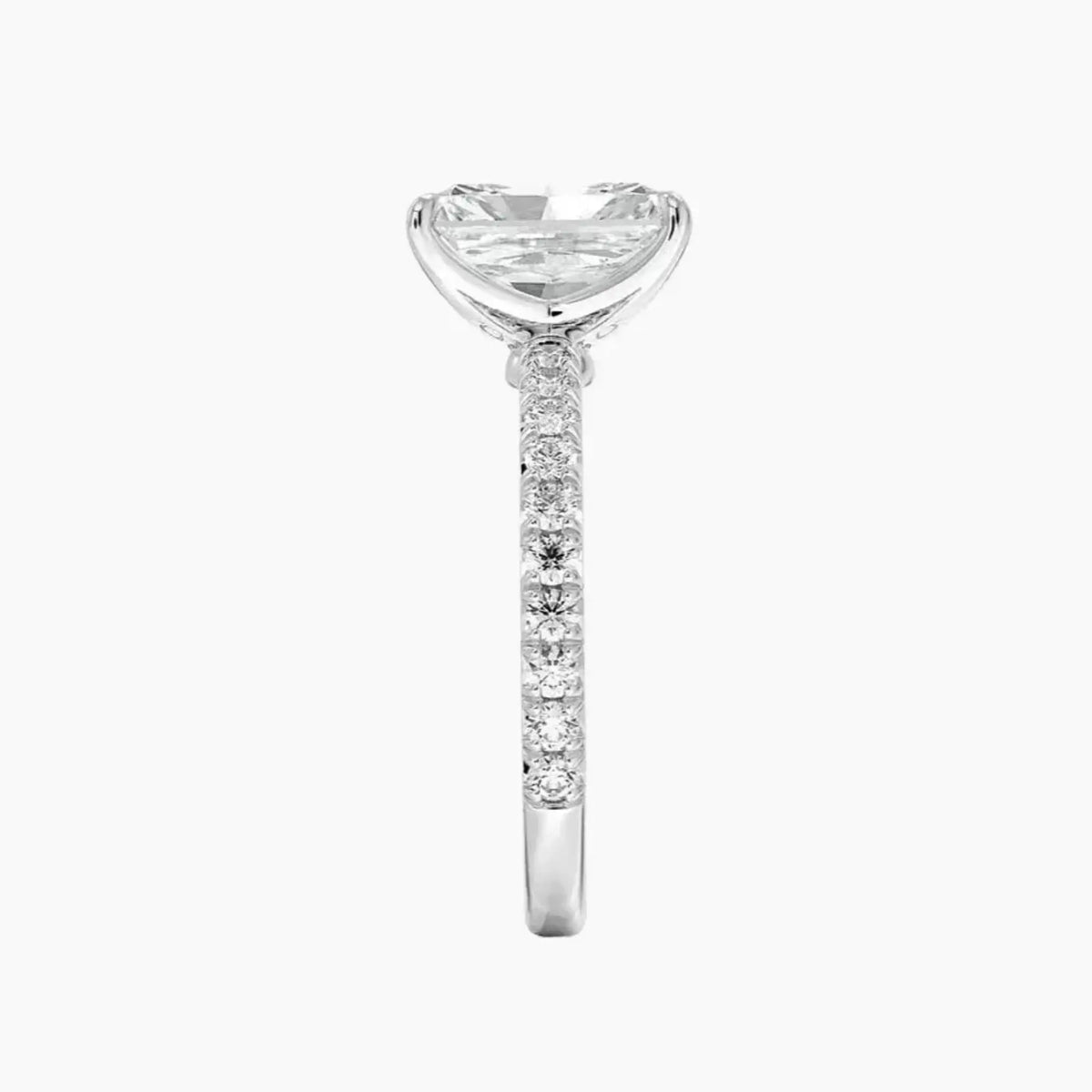 #18K White Gold