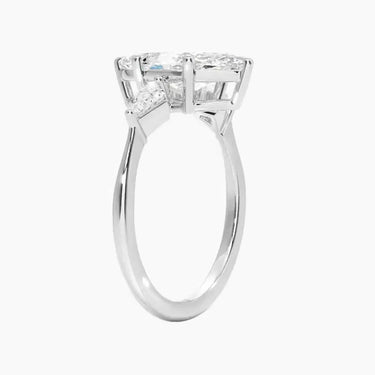 #18K White Gold