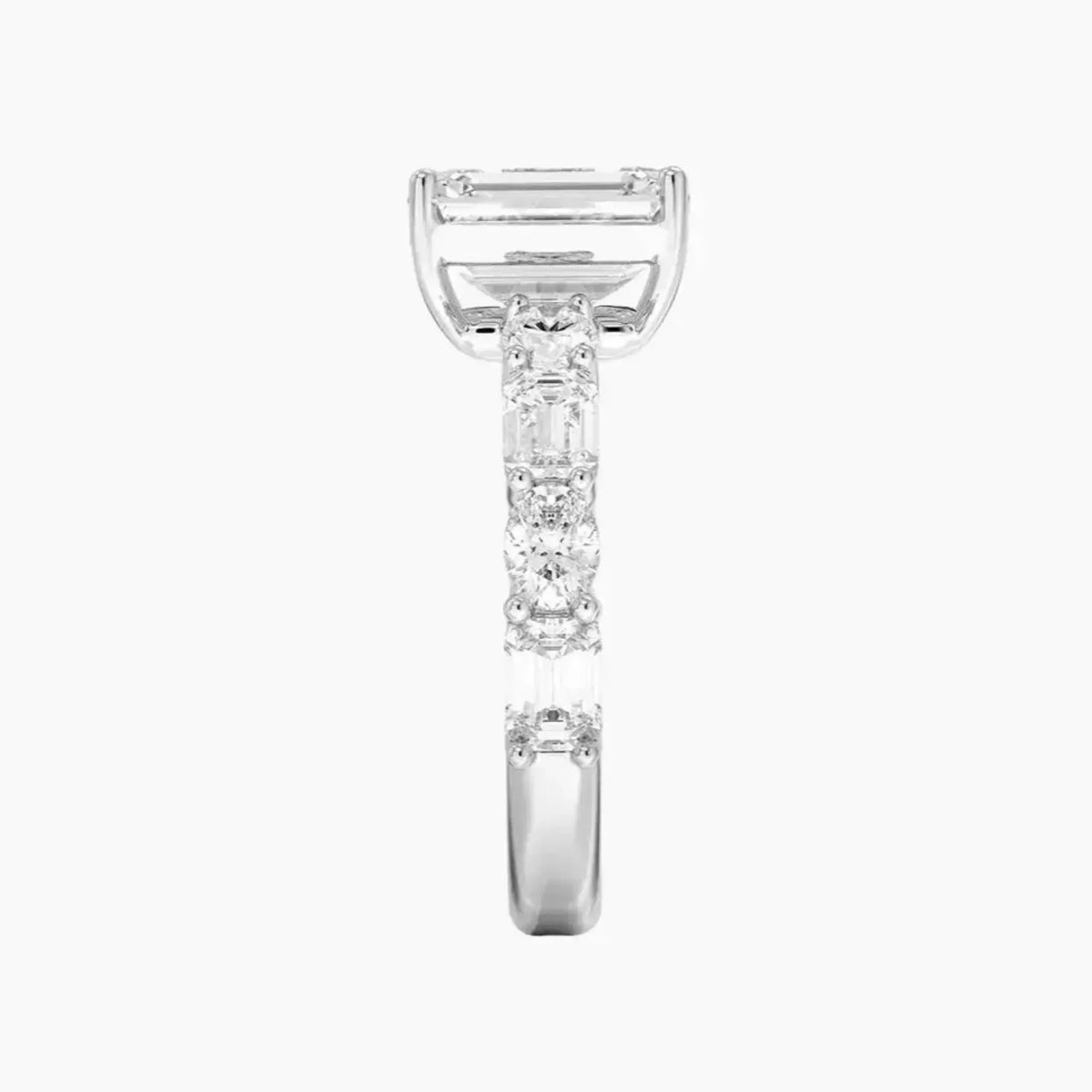 #18K White Gold