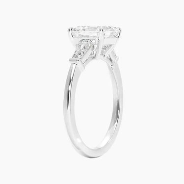 #18K White Gold