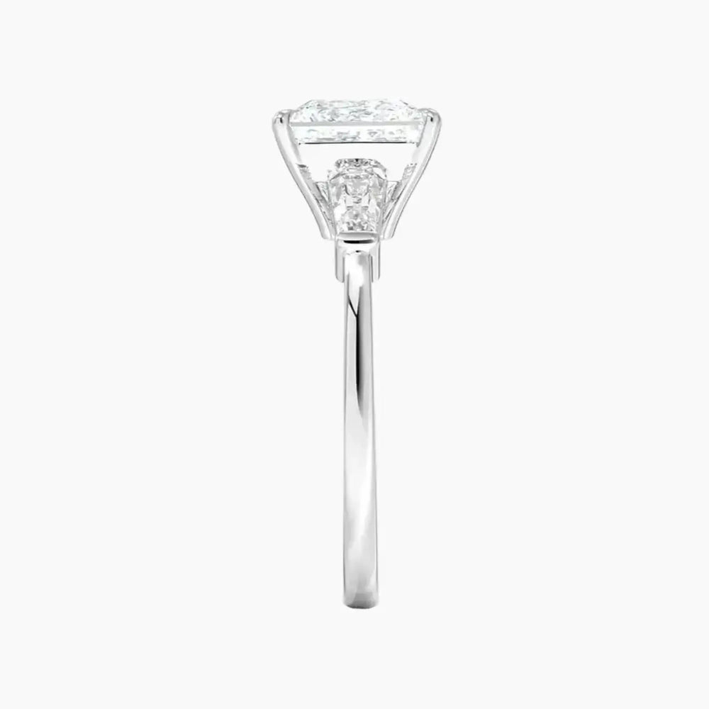 #18K White Gold