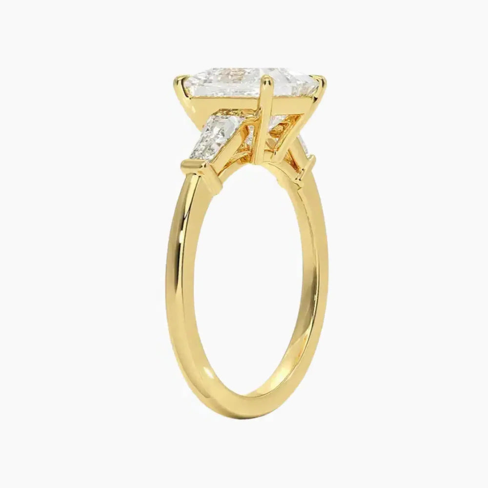 #18K Yellow Gold