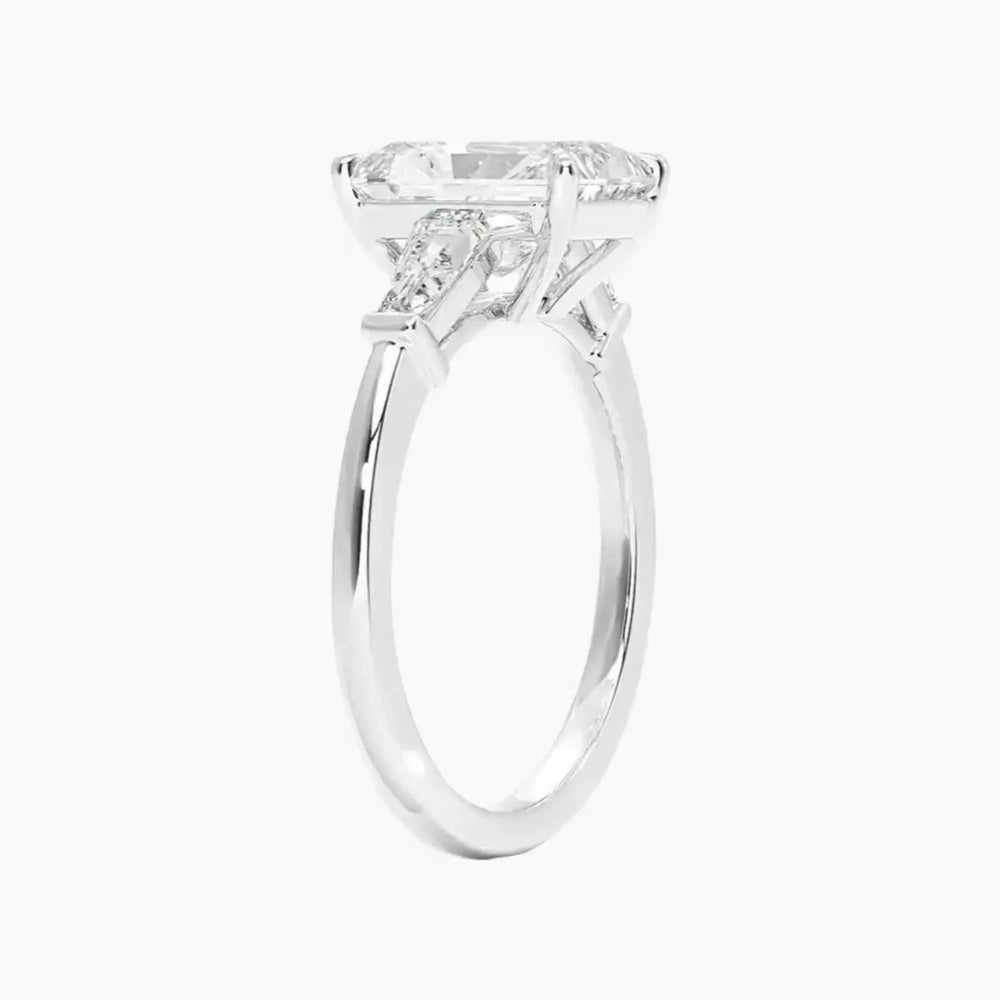 #18K White Gold