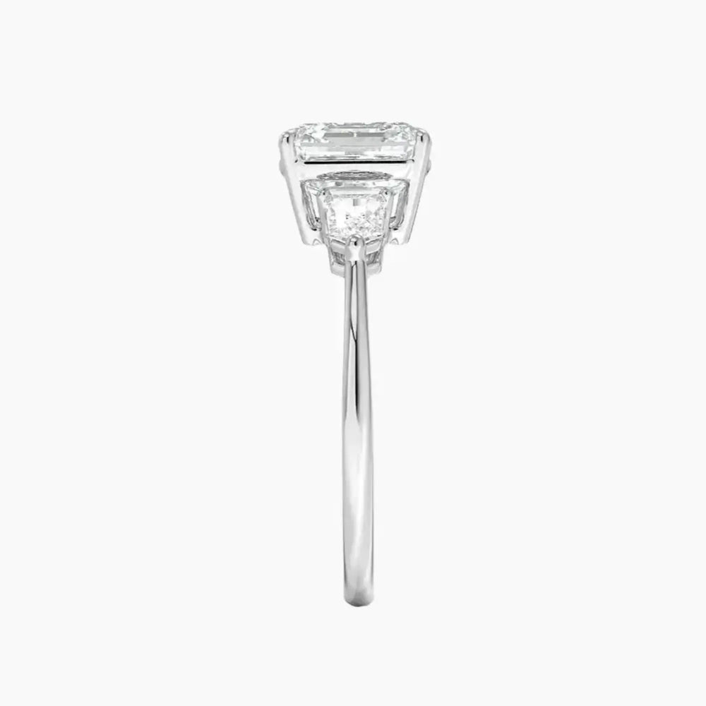 #18K White Gold