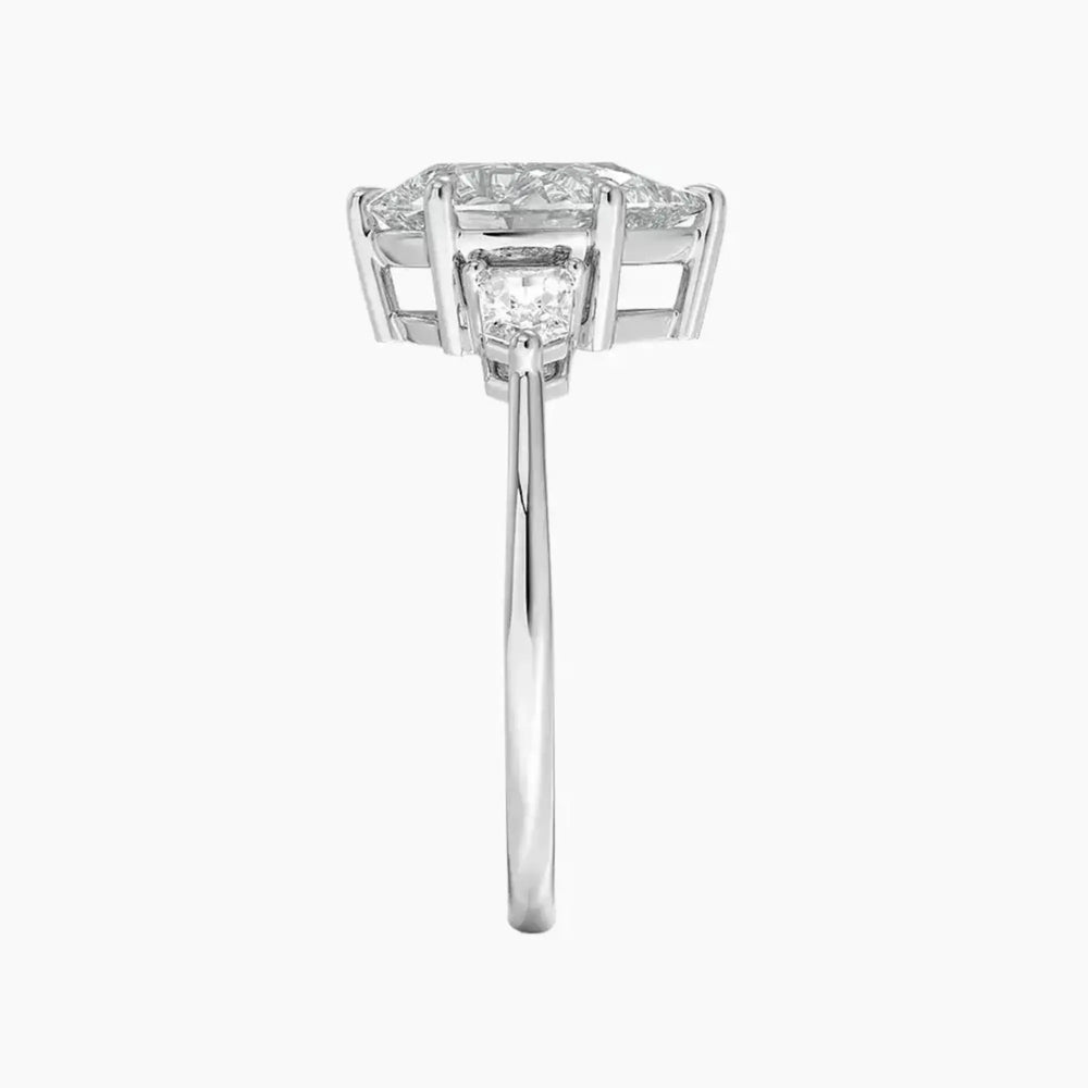 #18K White Gold