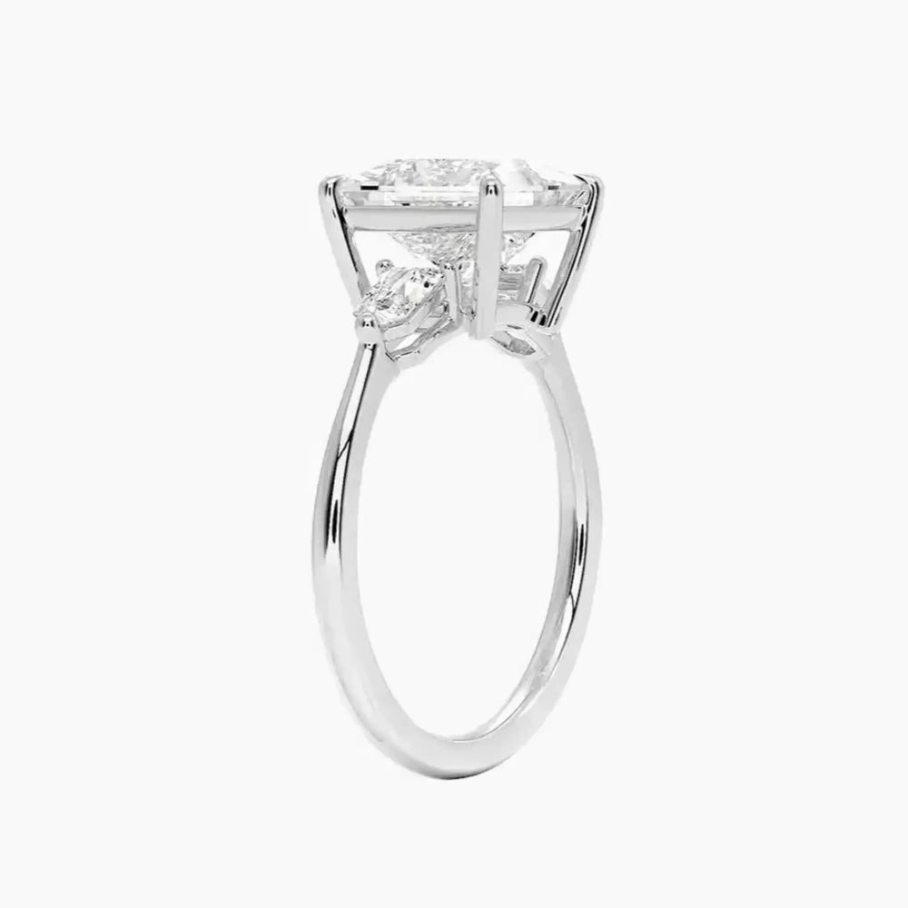 #18K White Gold
