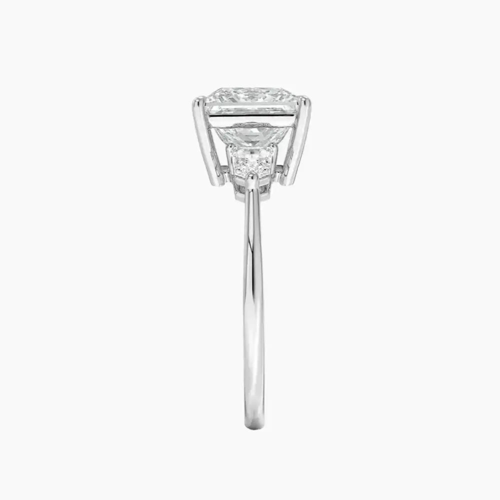 #18K White Gold