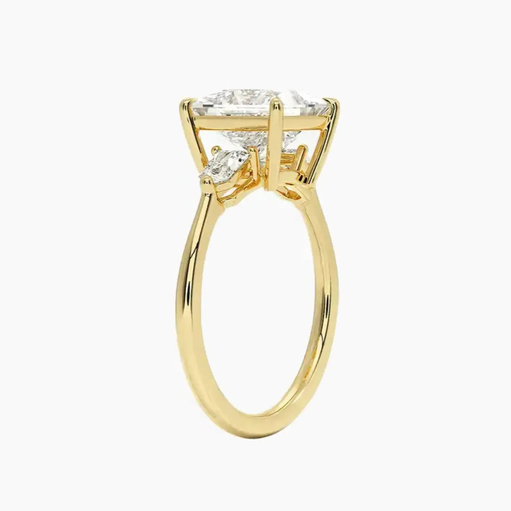 #18K Yellow Gold