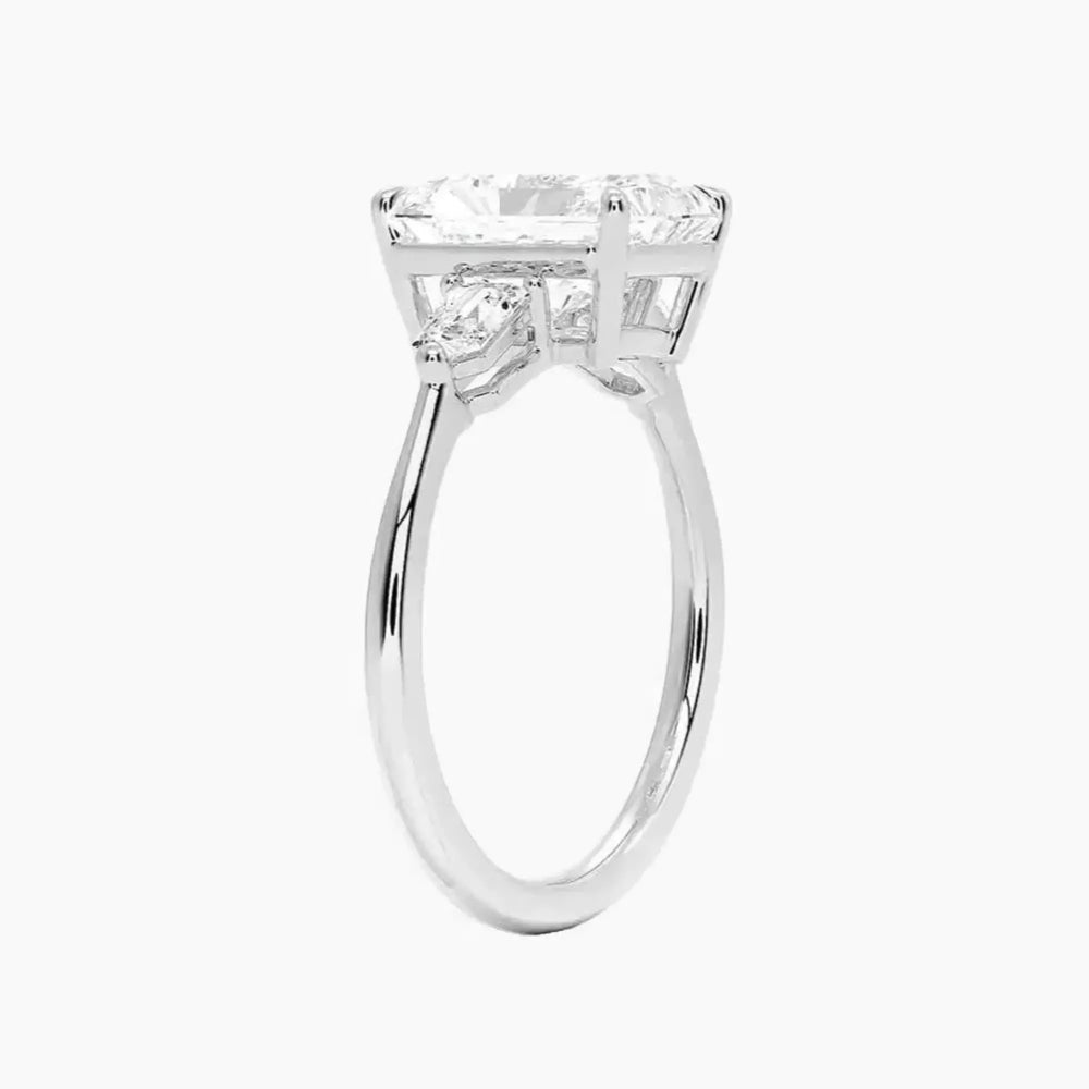 #18K White Gold