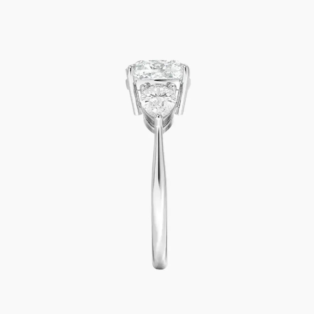 #18K White Gold