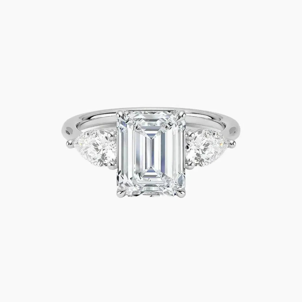 #18K White Gold