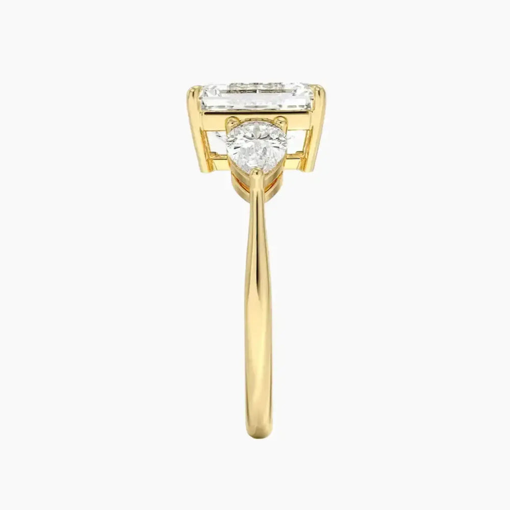 #18K Yellow Gold