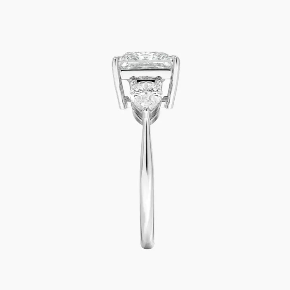 #18K White Gold