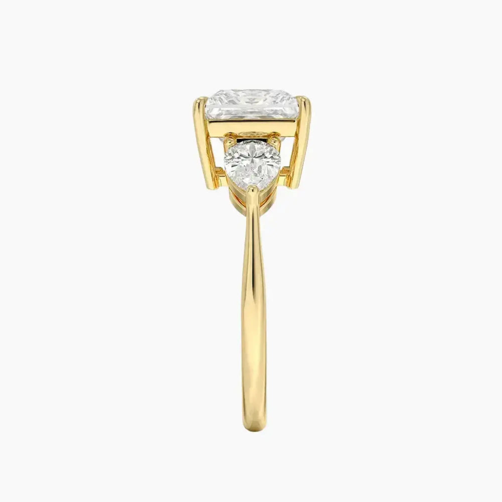 #18K Yellow Gold