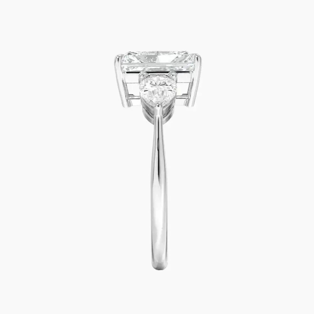 #18K White Gold