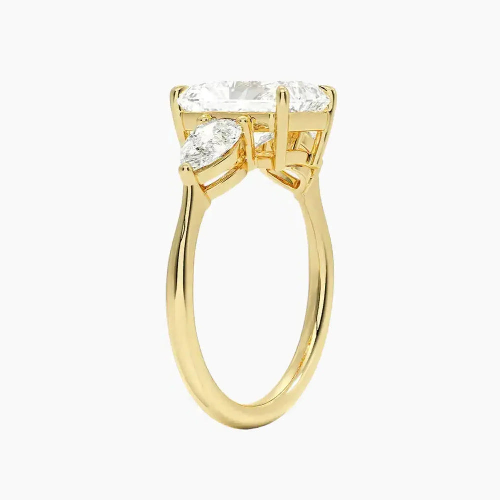 #18K Yellow Gold