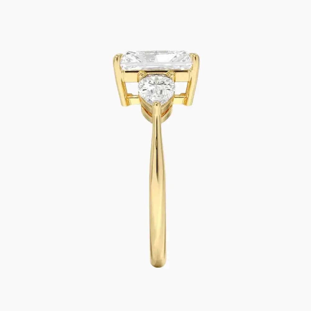 #18K Yellow Gold