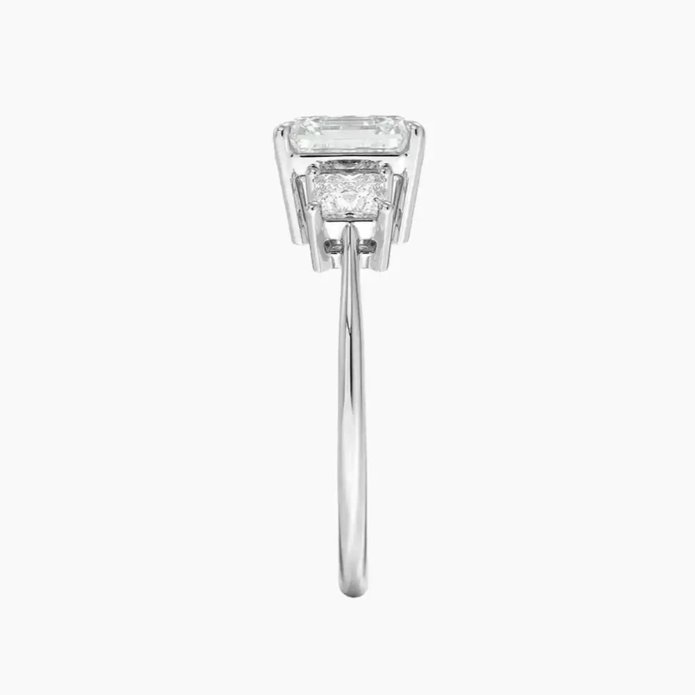 #18K White Gold