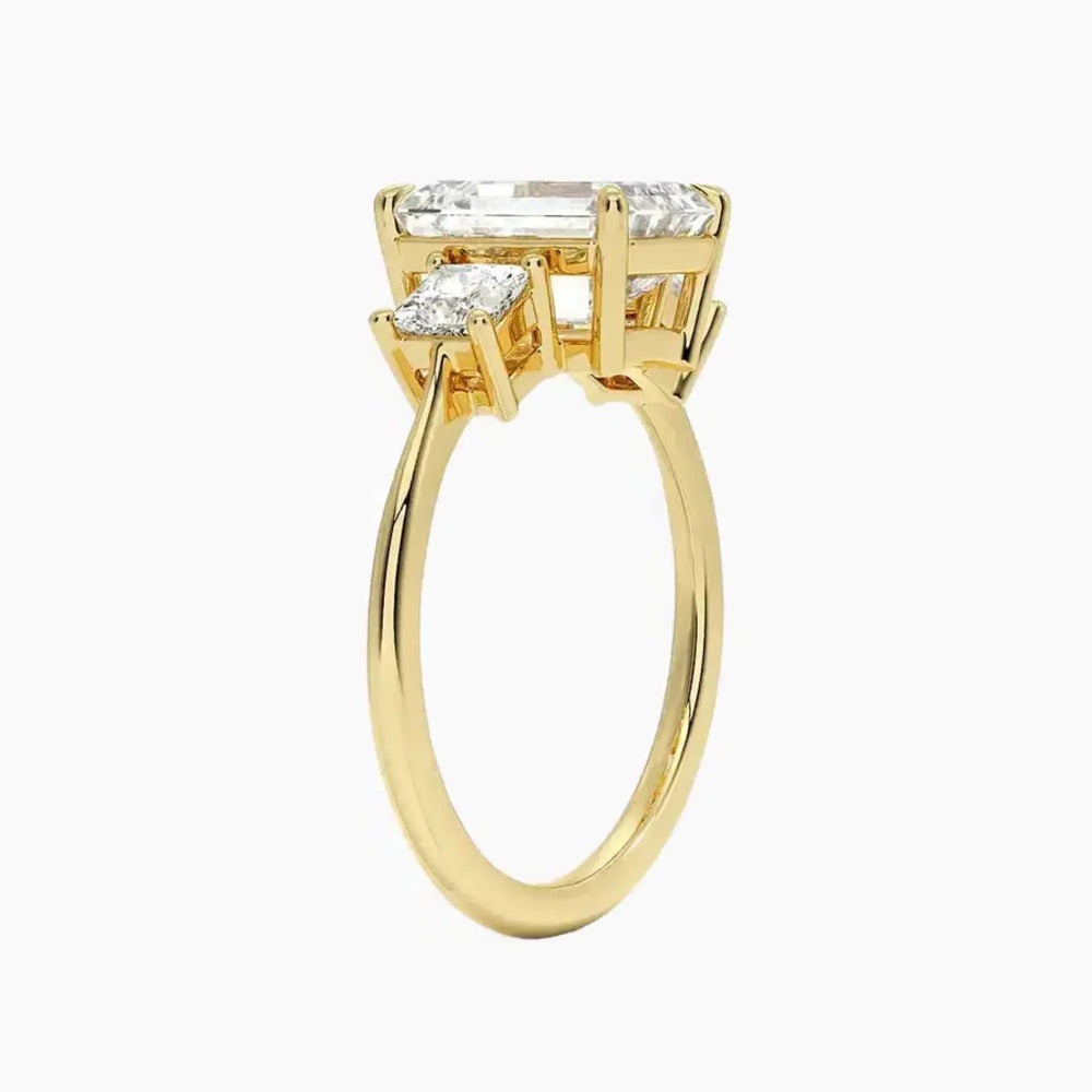 #18K Yellow Gold